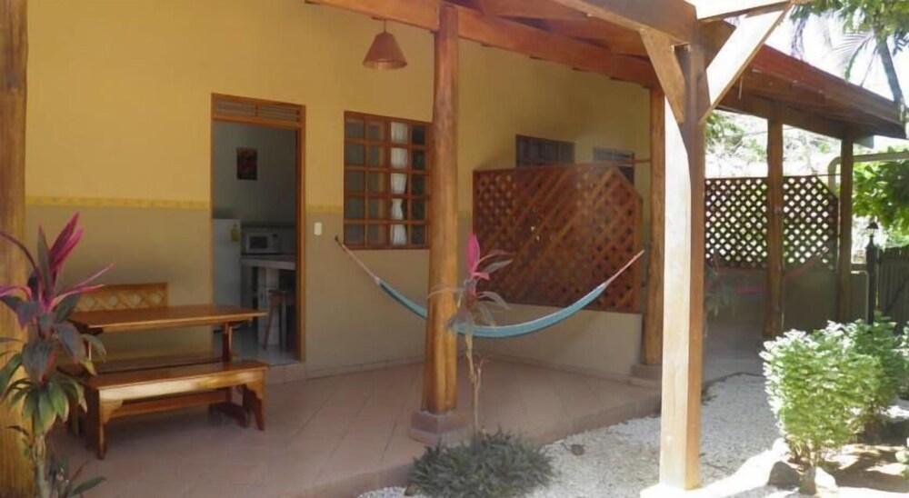 Cabinas El Colibri Puerto Carrillo Exterior foto